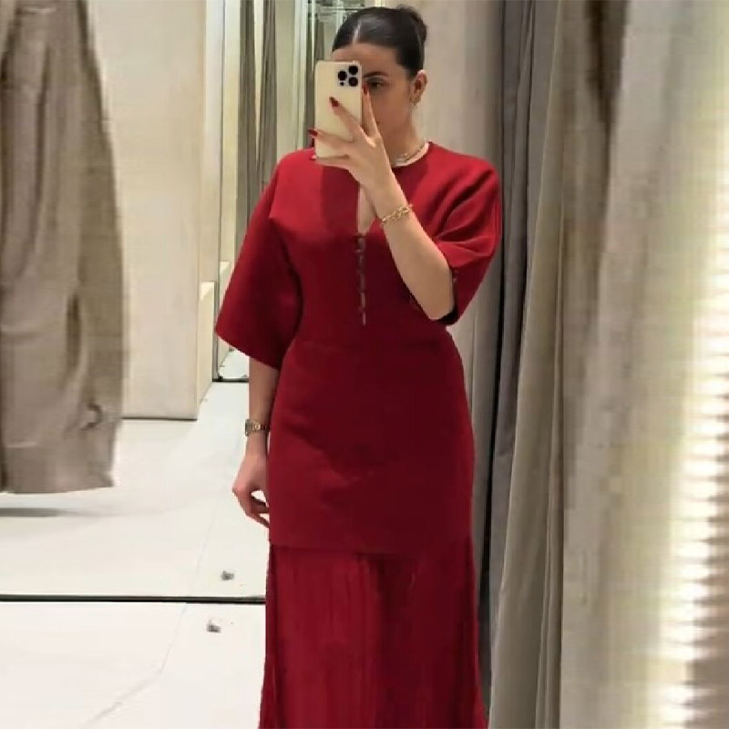 Women Formal Wear With Skirt - Kadın Zarif Bordo Pileli Maxi Elbise