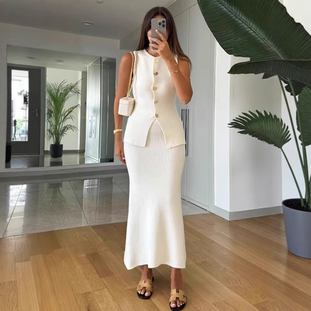 Yuvarlak Yaka Tek Göğüslü Kols - Women Formal Wear With Skirt incelemesi ve fiyatı